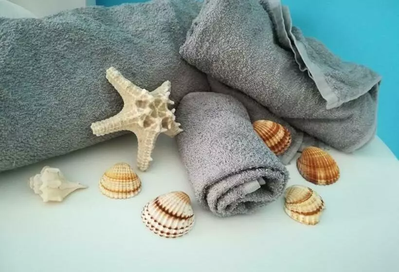 Aamiaismajoitus (B&B) Brezza Del Mare