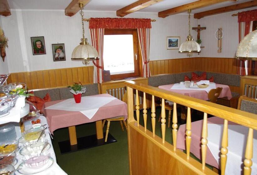 ベッドアンドブレックファースト Haus Toriten