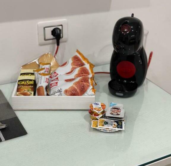 ベッドアンドブレックファースト La Suite Tropea