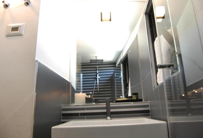 تختخواب و صبحانه Nicchia Del Castelvecchio