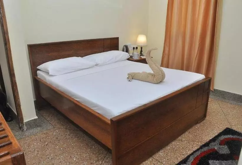 تختخواب و صبحانه Plumeria Motel   Stone Town Zanzibar