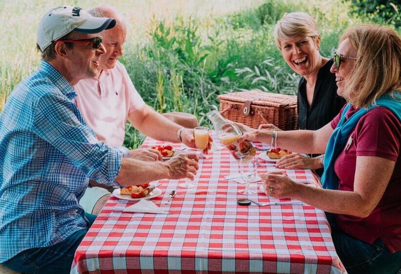 Cour 44 Gite De Charme Avec Sauna Et Jacuzzi