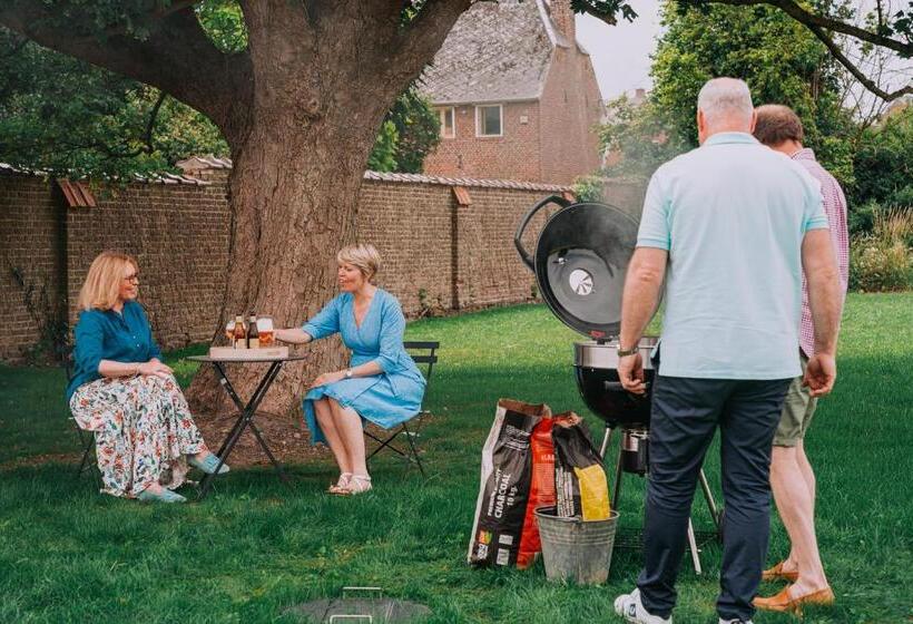 Cour 44 Gite De Charme Avec Sauna Et Jacuzzi