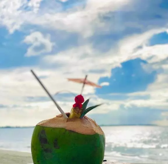 ホテル Sailors Beach Fiji