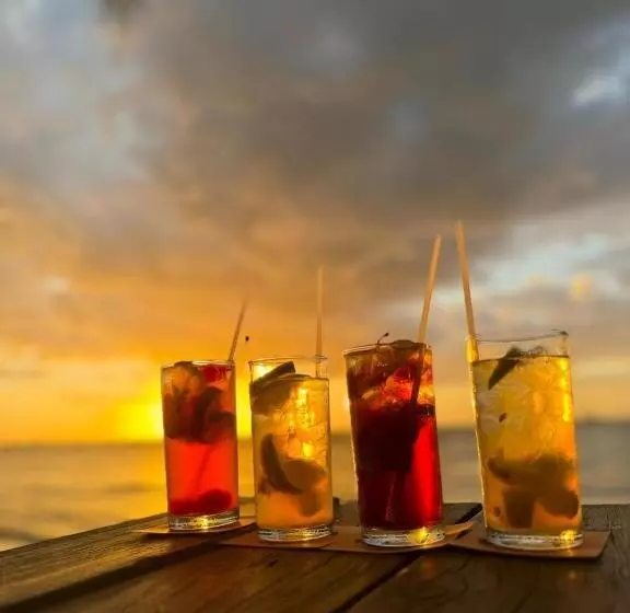 ホテル Sailors Beach Fiji