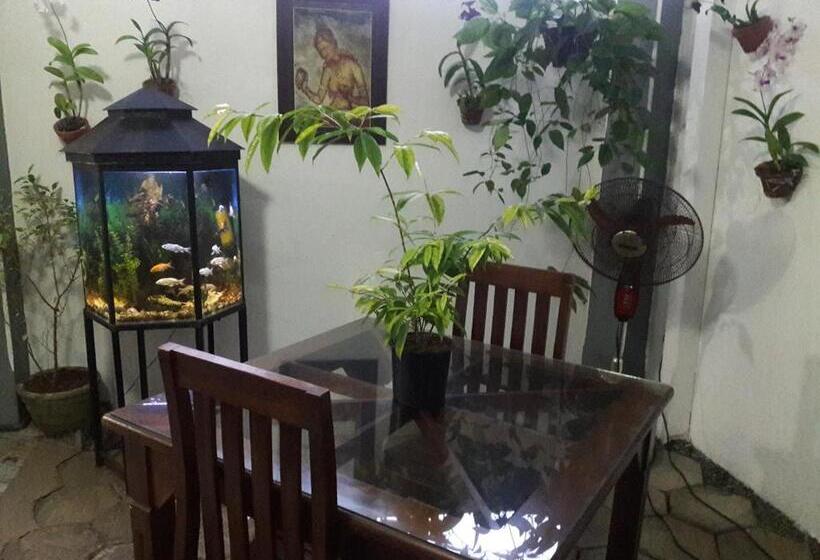 پانسیون Aayu S Guest