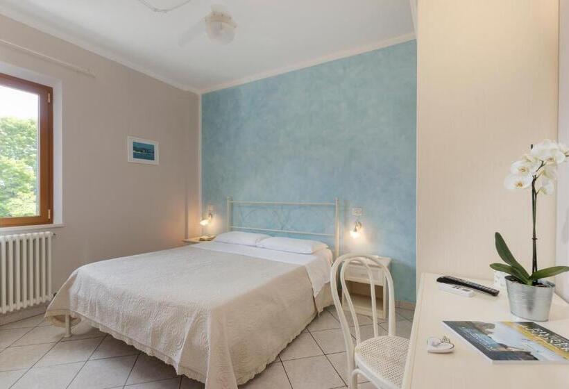 پانسیون Daniela Camere