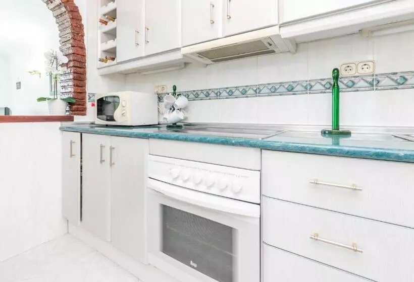 Spacious 3br In Miraflores Near All Amenities