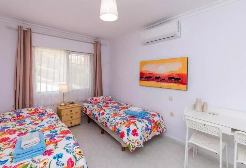 Spacious 3br In Miraflores Near All Amenities