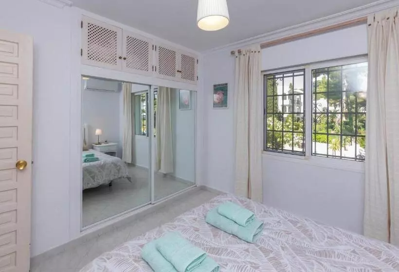 Spacious 3br In Miraflores Near All Amenities