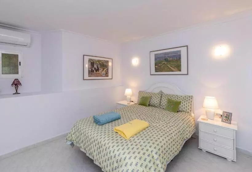 Spacious 3br In Miraflores Near All Amenities