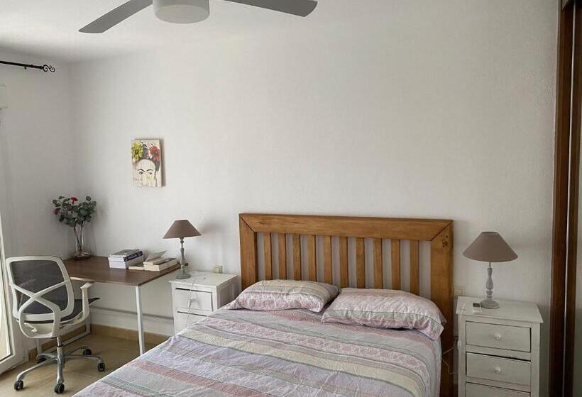 Brisa De Zahara   Casa Para Familia Con Piscina Y Garaje En Urb. Privada