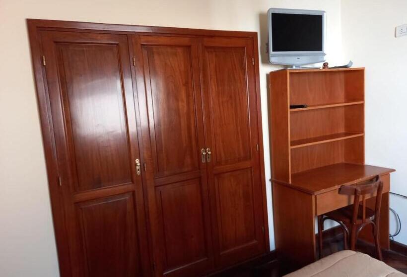 Casa La Linda De La Virrey