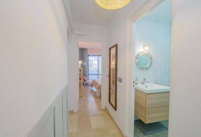 Cubo S Apartamento Las Acacias Beach