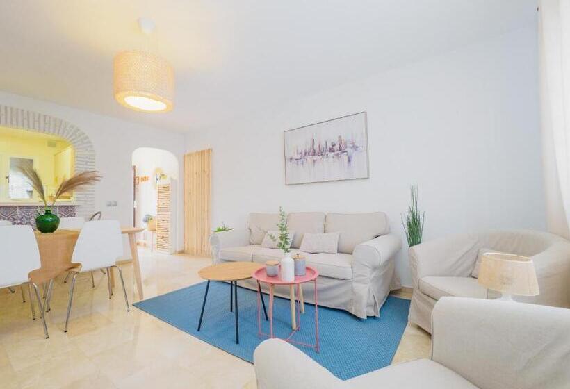 Cubo S Apartamento Las Acacias Beach