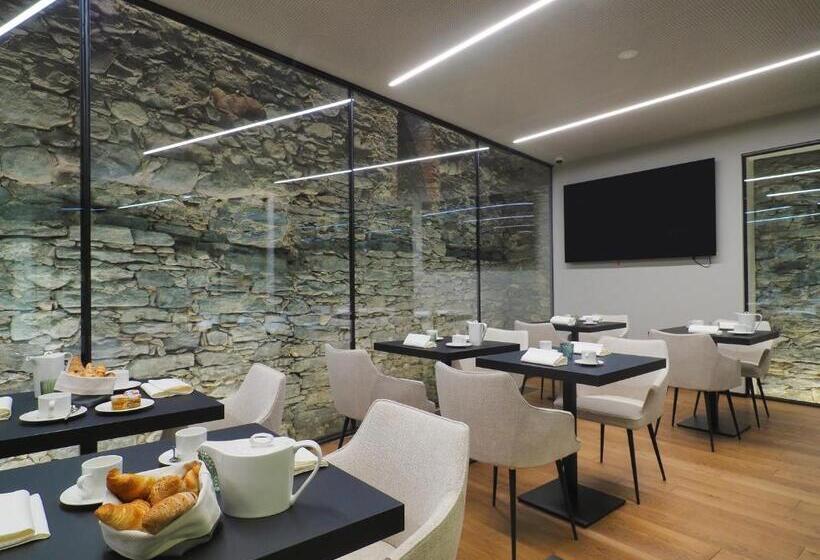 Hotel Binario 934 Smart