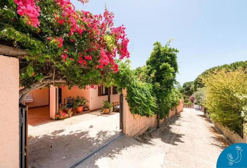 La Bouganville   House With Garden And Sea View