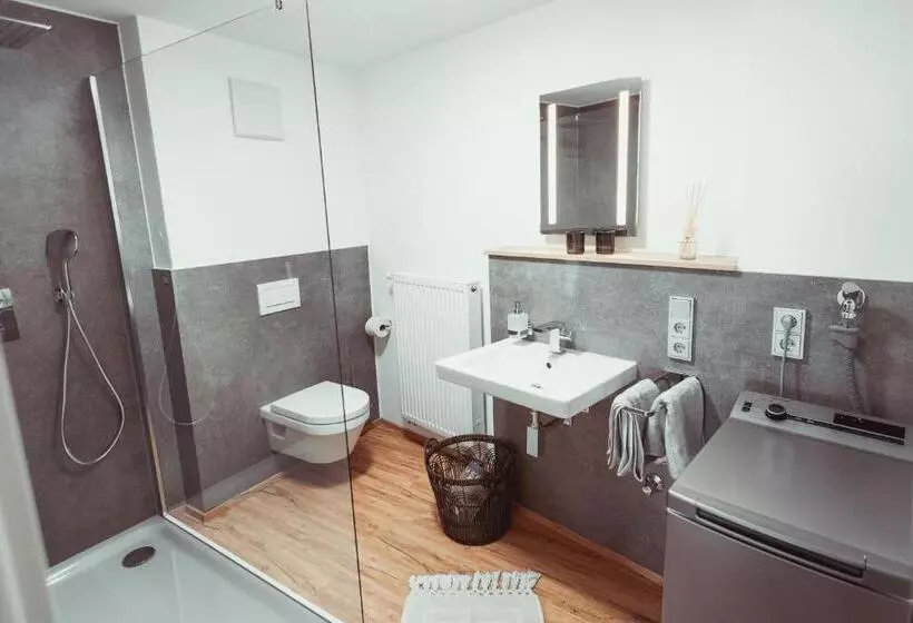 Winterangebot Mosellolodge, Luxus Ferienhaus, Dachterrasse, Netflix, Waschmaschine