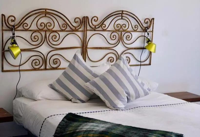 Central Two Bedrooms Capri Style By Ldv Homes