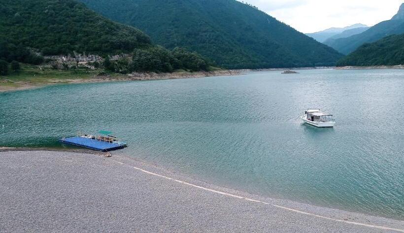 Apartment Holiday Lake Piva 2022