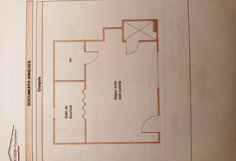 Chambre Meublée Indépendante, Avec Piscine Et Jardin, 1 Lit Pour 2 Personnes Direct Gare Aéroport