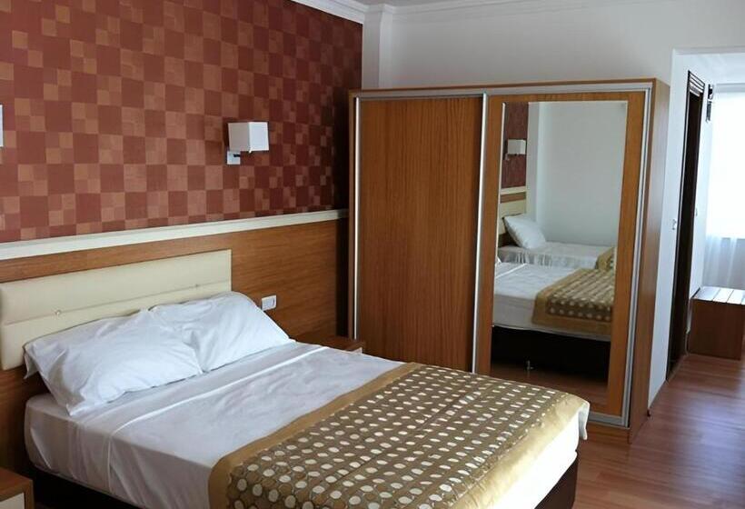 فندق Afytos ören Beach Presti̇j