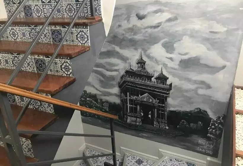 ユースホステル Patuxay Place