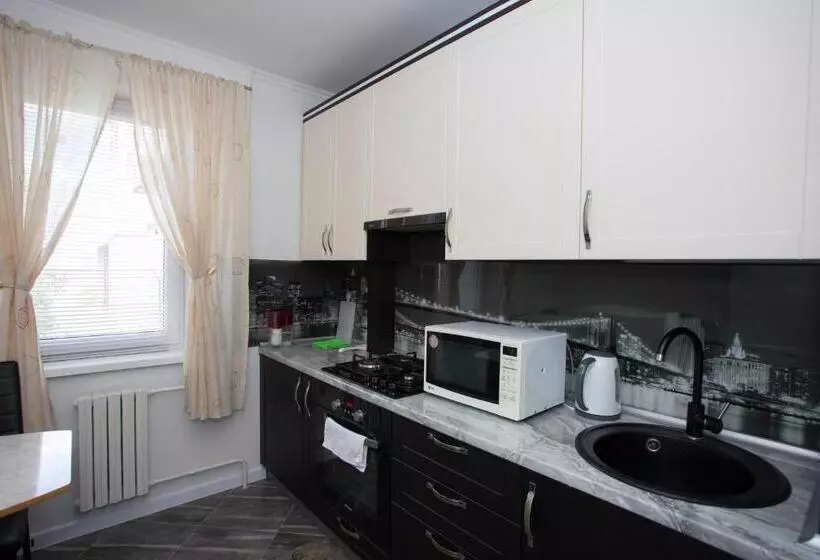 Apartament Curat Si Confortabil Str. Ismail 86 In Centrul Chisinaului