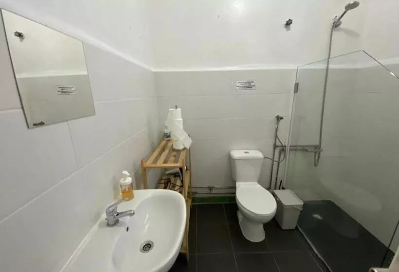 پانسیون Rota Ria Alojamento Local