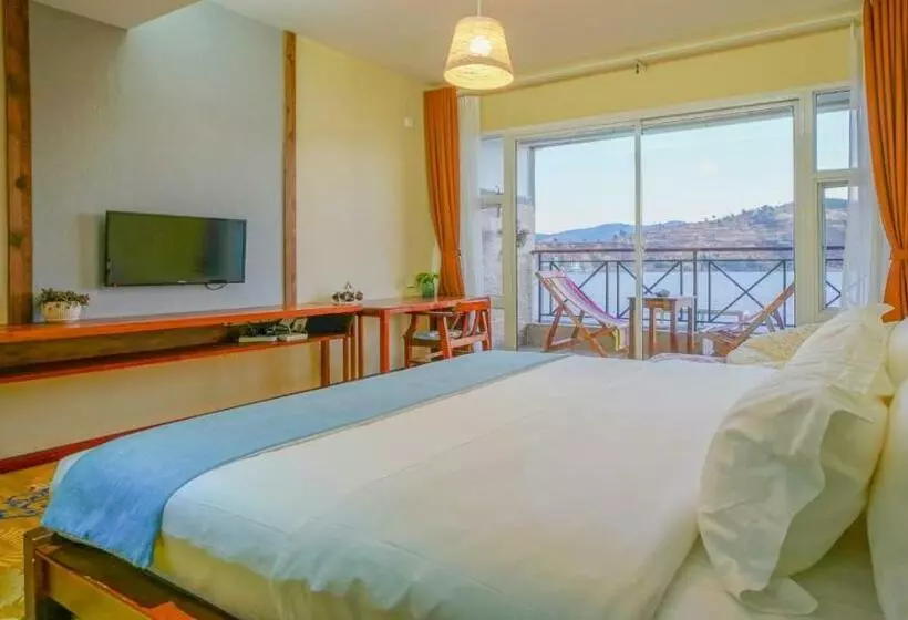 Floral Hotel Dali Erhai Luke Jinsuo Island Seaview