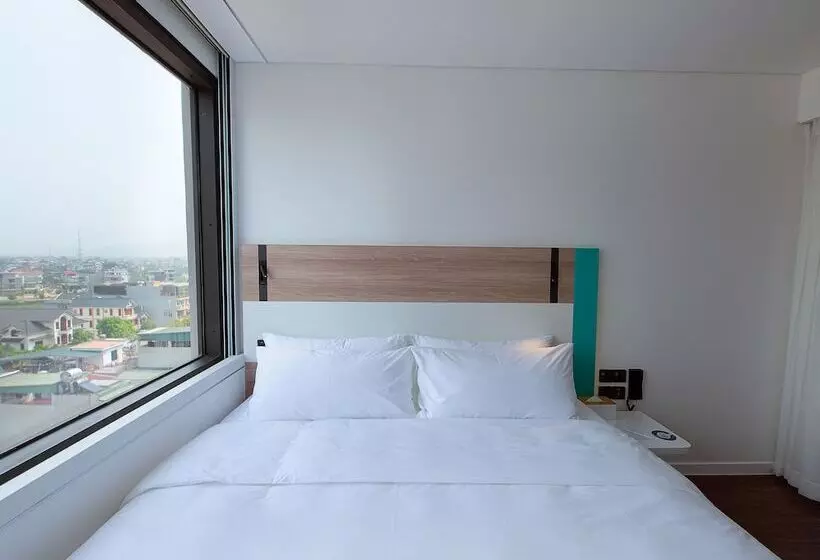 Sojo Hotel Hoa Binh