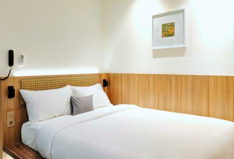 בית מלון כפרי U Stay Style Batik Redpartner