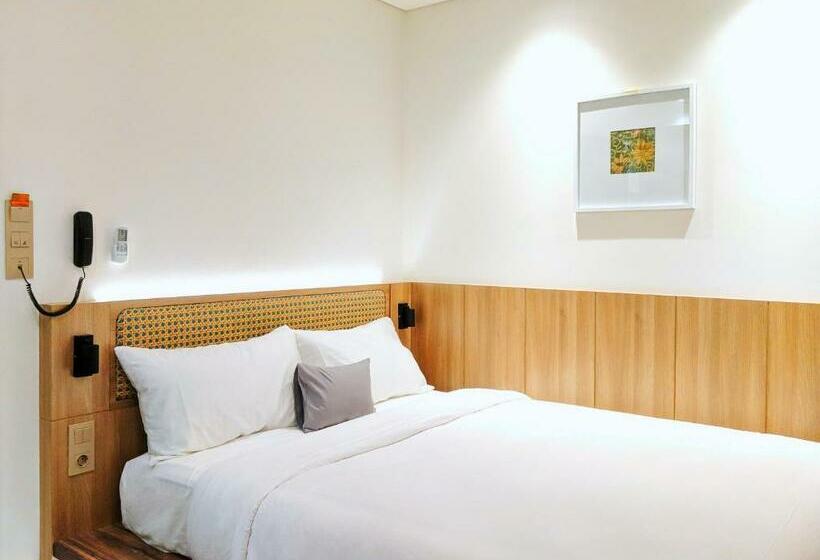 בית מלון כפרי U Stay Style Batik Redpartner