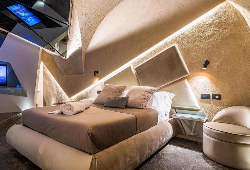 پانسیون Le Suites Del Duomo Luxury