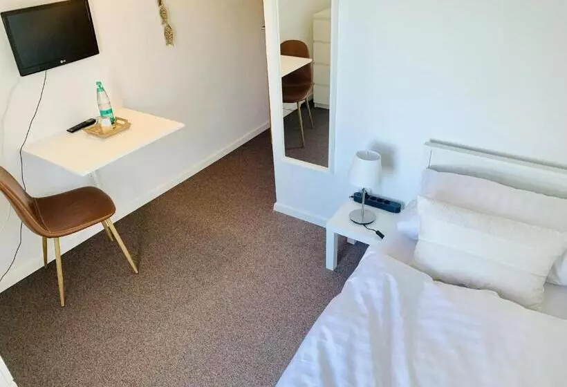 민박 Pension Altes Zollhaus