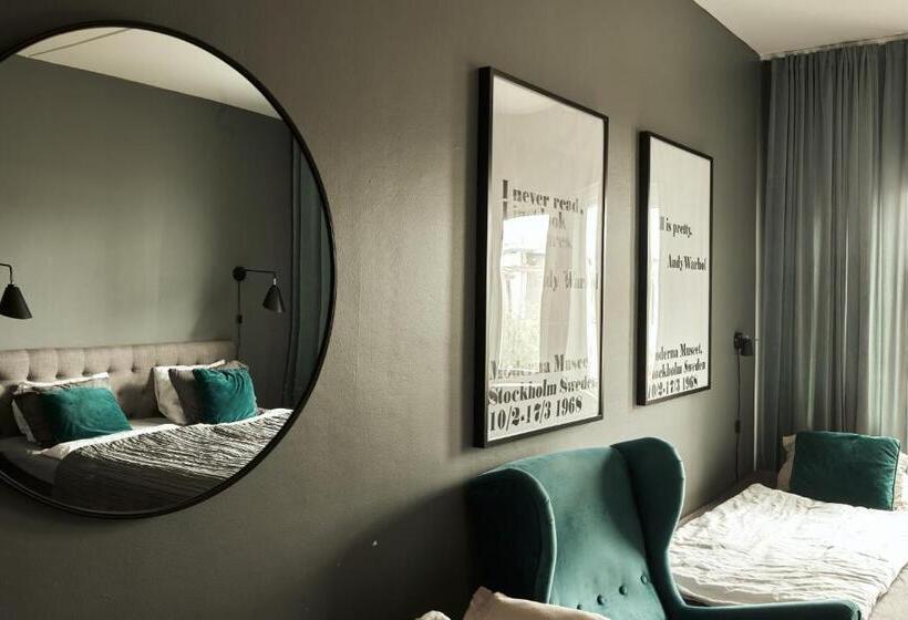 Hasse På Sjökanten Hotell & Restaurang