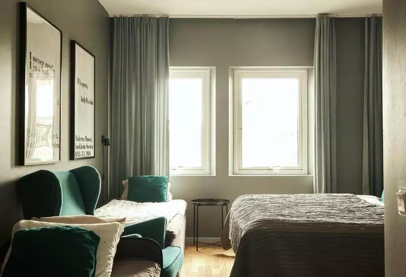 Hasse På Sjökanten Hotell & Restaurang