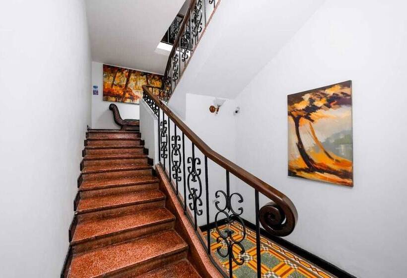 Hotel Casa Escobar Buga