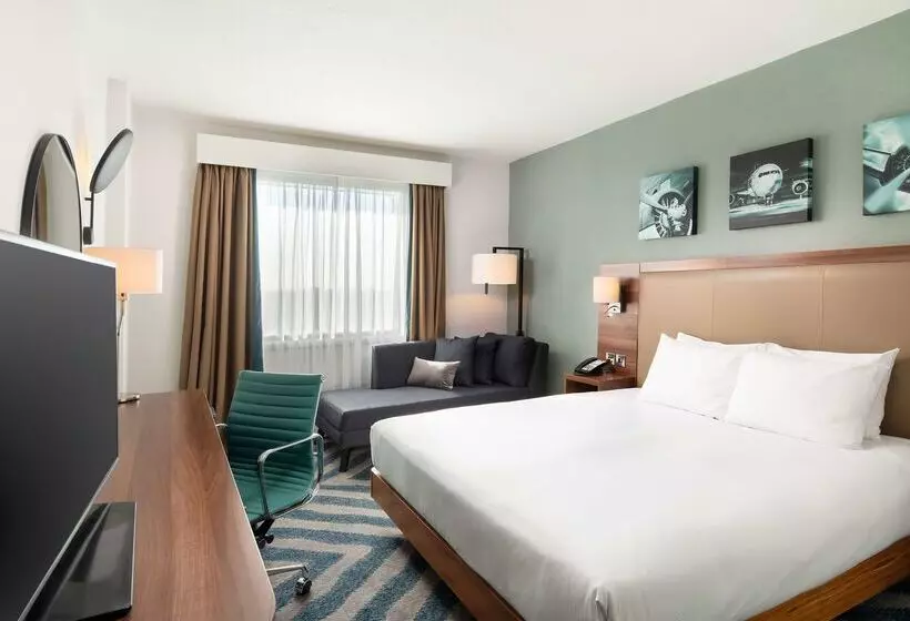 Отель Hilton Garden Inn London Heathrow Airport