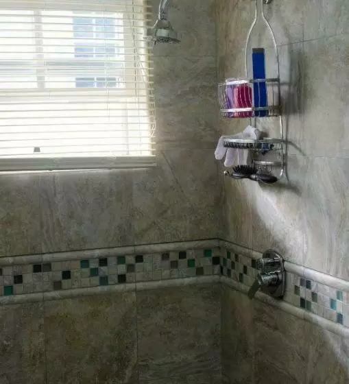 هتل Hopeville Guest House