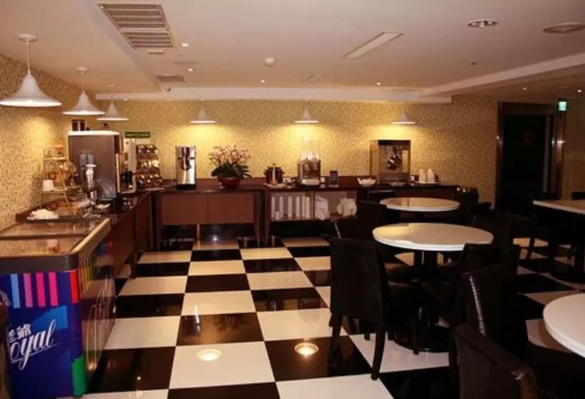 Kindness Hotel   Kaohsiung Guang Rong Pier