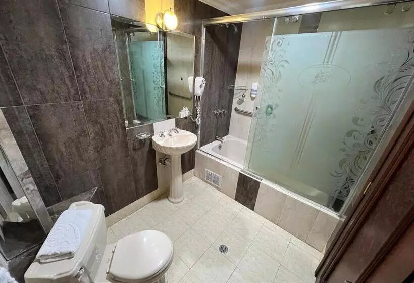 Отель Mary Carmen