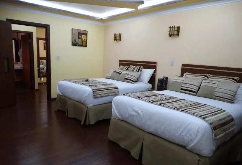 Отель Mary Carmen