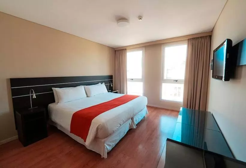 هتل Mérit San Telmo By Amérian