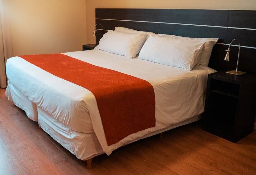 هتل Mérit San Telmo By Amérian