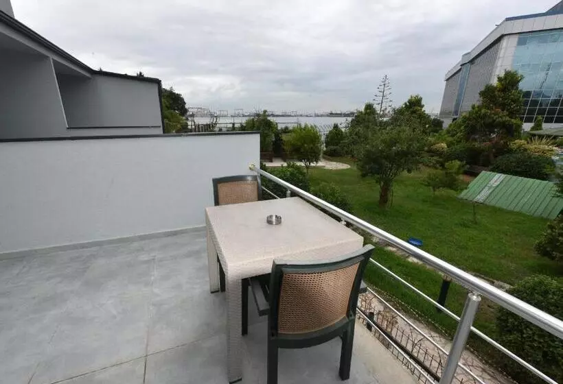Sahil Hotel Pendik