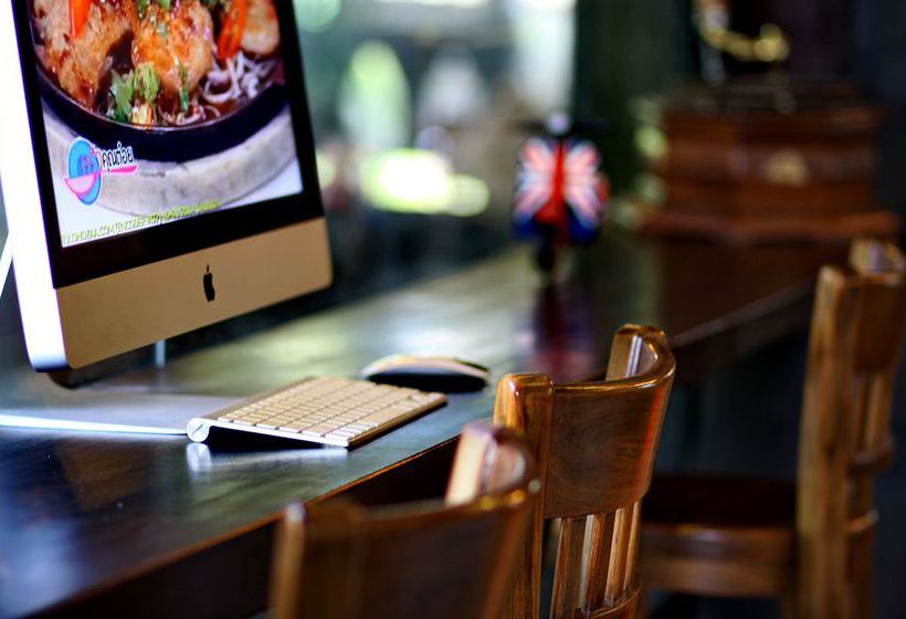 فندق The Balcony Chiang Mai Village