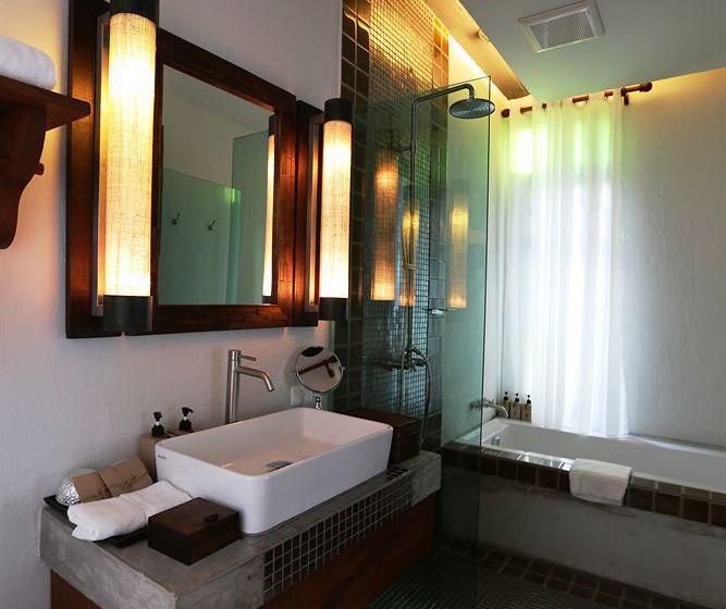 فندق The Balcony Chiang Mai Village