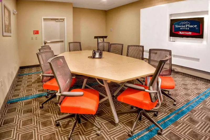 酒店 Towneplace Suites Oklahoma City Airport