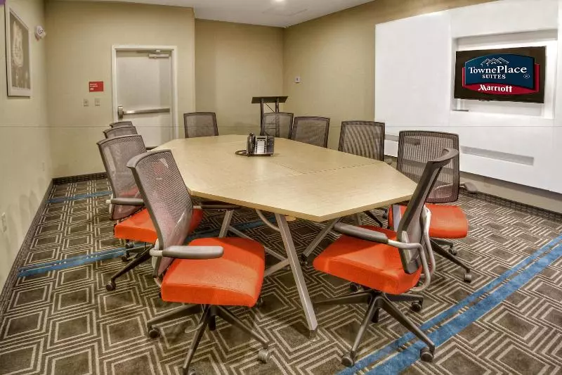 酒店 Towneplace Suites Oklahoma City Airport
